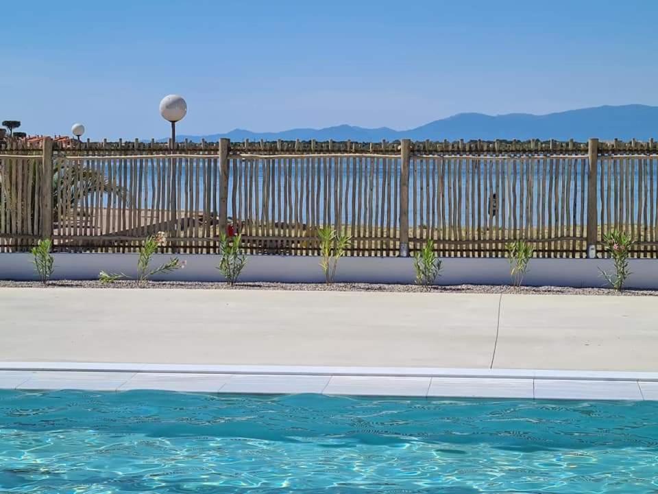 Bel Appartement Vue Sur Le Lac Marin Avec Piscine Le Barcarès Exteriör bild